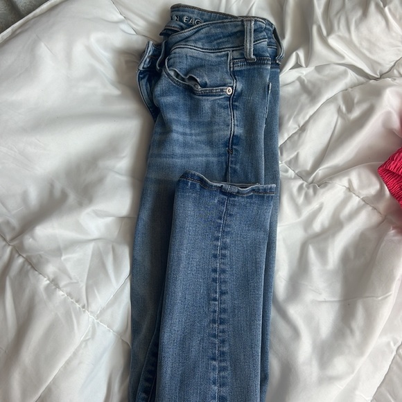 American Eagle Skinny Jeans - Picture 2 of 3